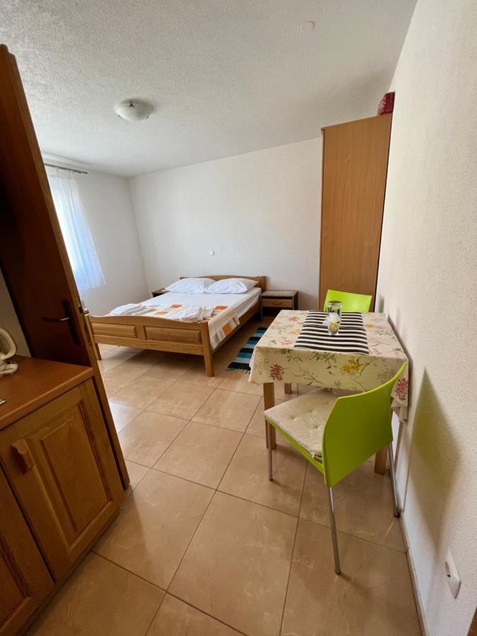 Beslic Apartments Veliko Brdo  Luaran gambar