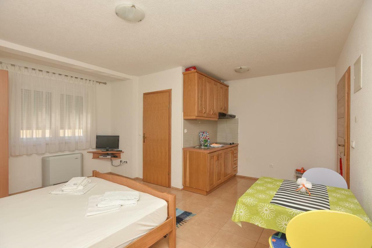 Beslic Apartments Veliko Brdo  Luaran gambar